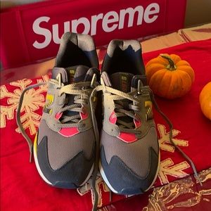 New Balance 997 sport sneaker used size 11.5